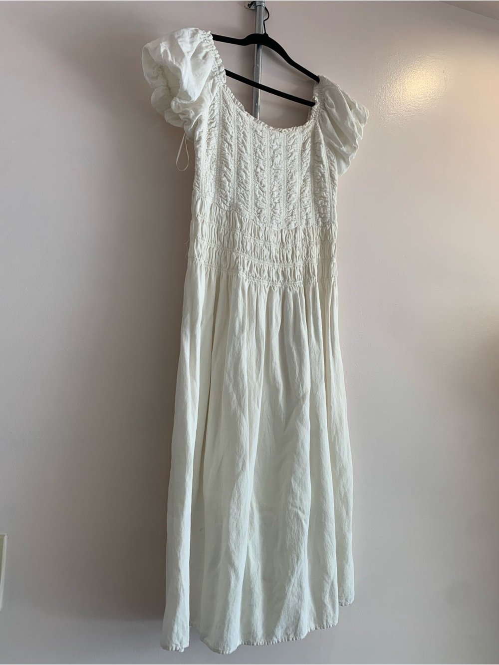 White Smocked Puff-Sleeve Casual Dress